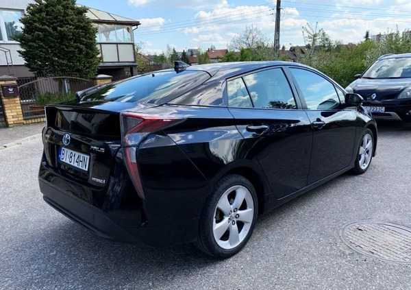 Toyota Prius cena 64900 przebieg: 225000, rok produkcji 2016 z Białystok małe 631